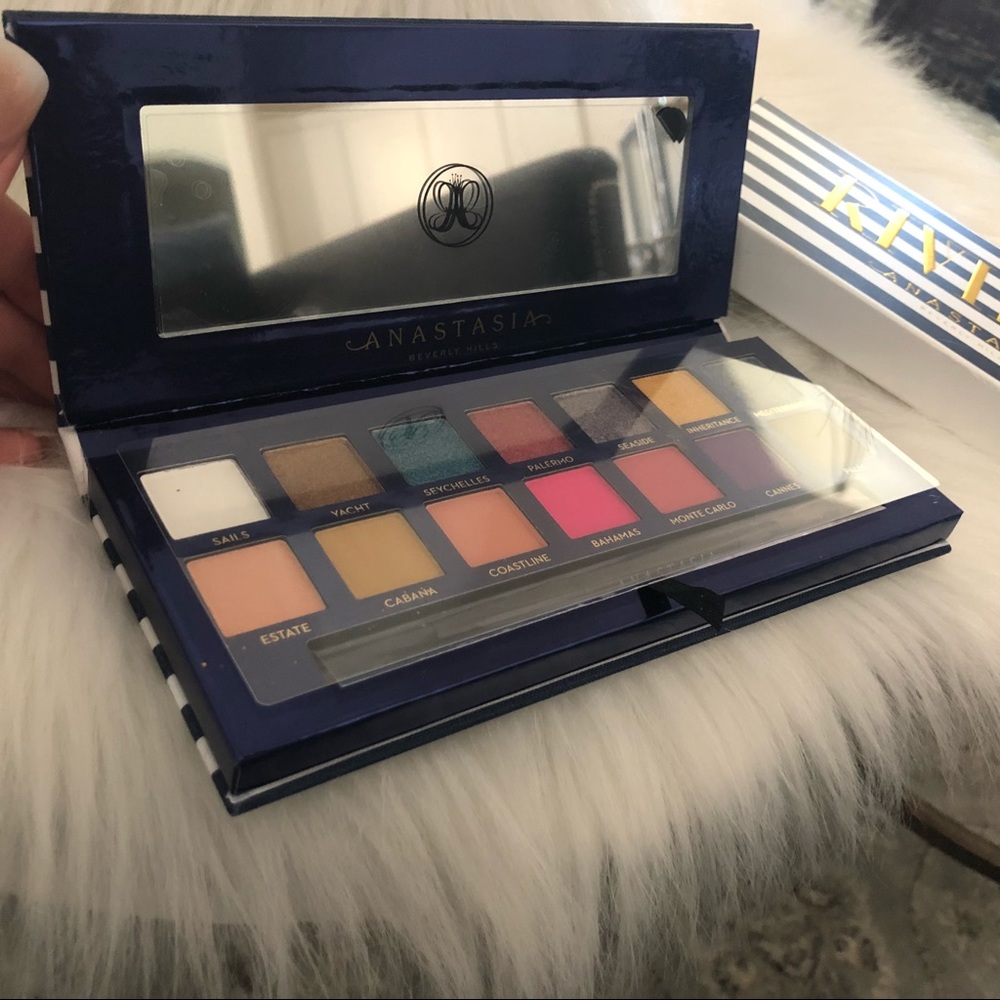 ABH Riviera Palette - Picture 3 of 8